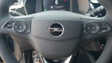 Bild 11 Opel Corsa F e GS