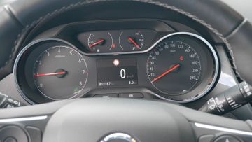 Bild 9 Opel Crossland (X) Crossland Automatik Klimaautomatik AHK