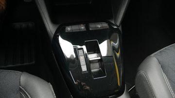 Bild 13 Opel Corsa F Elegance Automatik