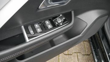 Bild 9 Opel ASTRA Elegance